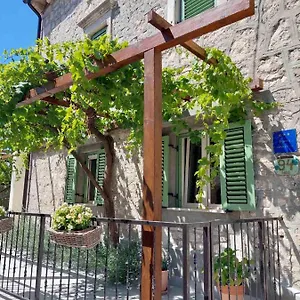Casa Nonna Tereza Apartment Premantura